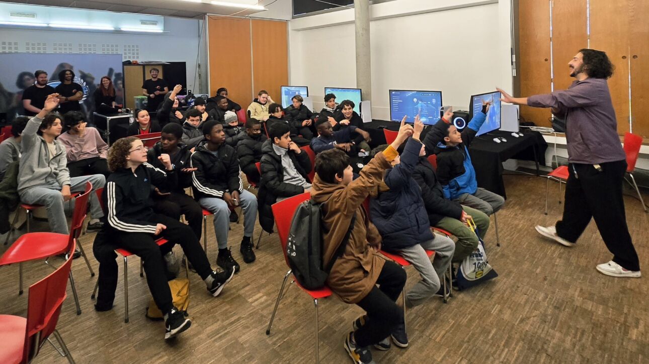 Co6nus anime la scène de la finale de la maximus cup a pantin