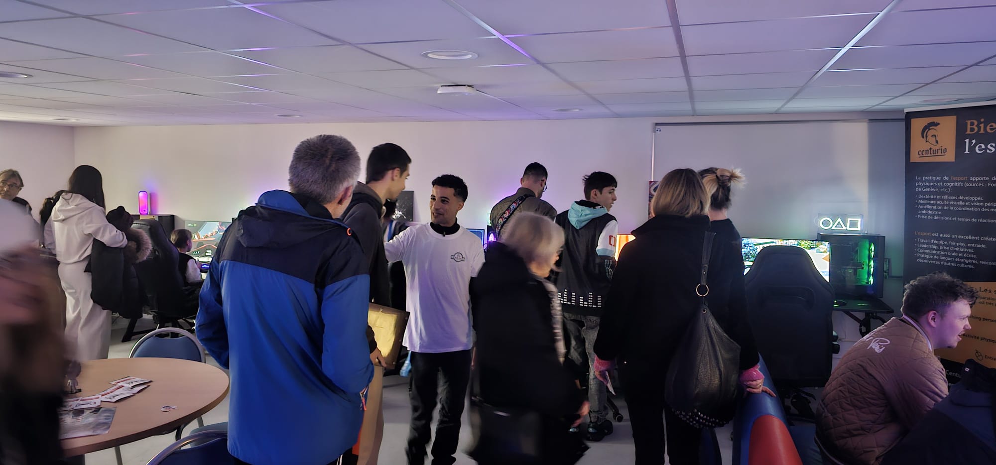 journée de lancement de la salle pixel